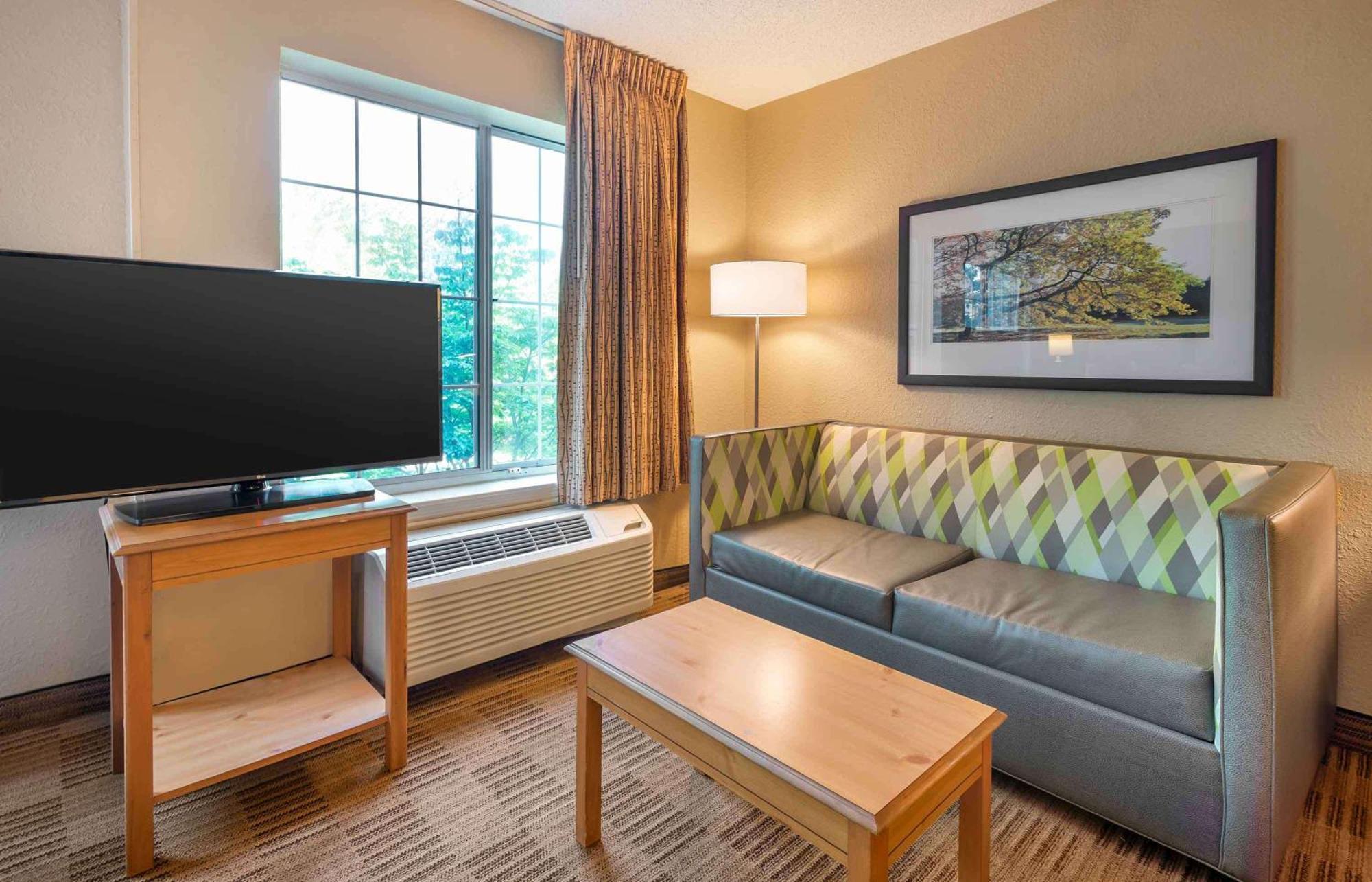Extended Stay America Suites - Newark - Woodbridge Exterior photo